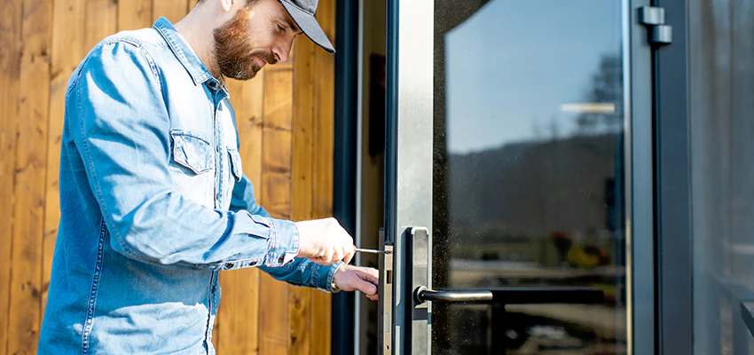 Frameless Glass Storefront Door Locks Replacement in Patterson, CA